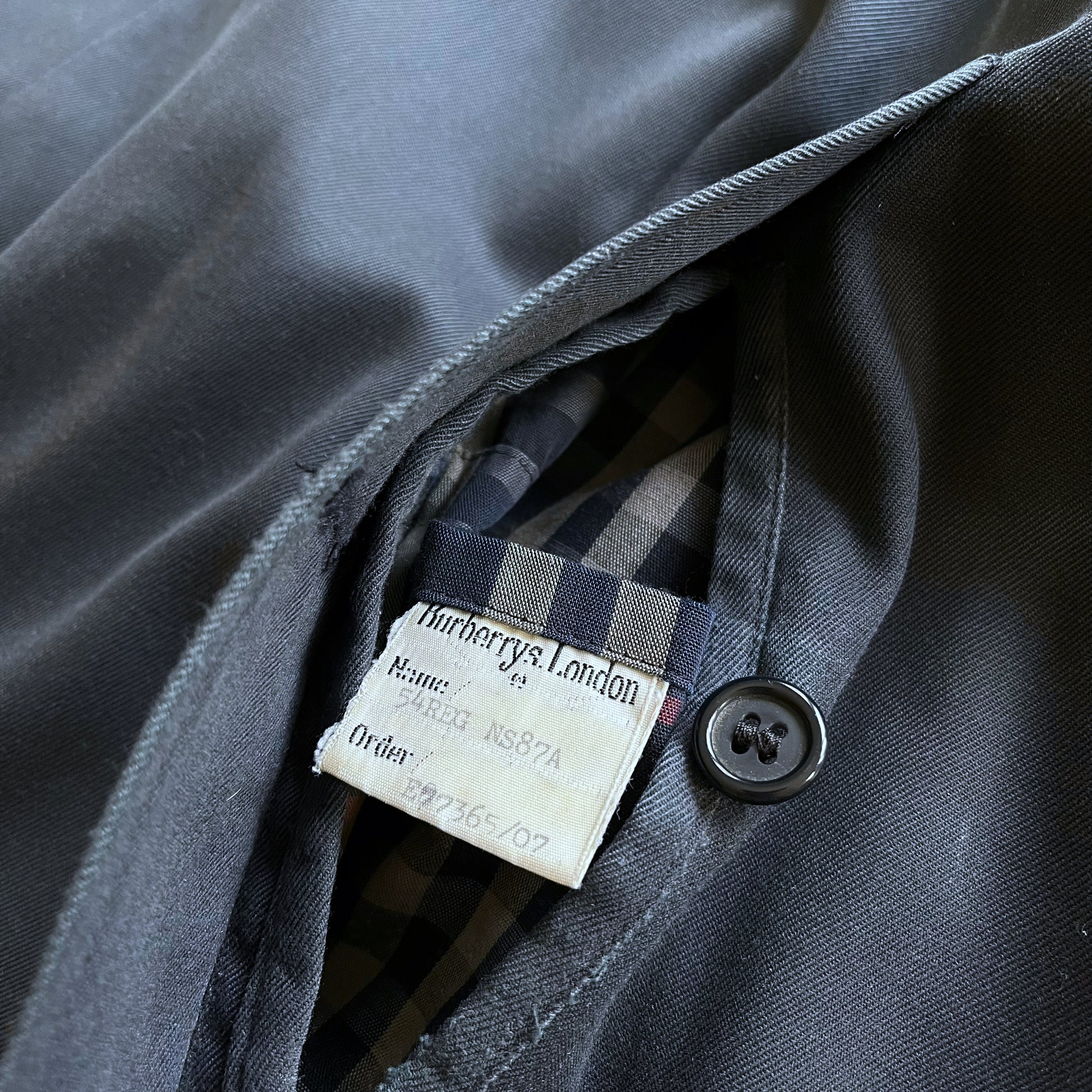 Vintage 80s Mens Burberry Navy Trench Coat Inside Label - Casspios Dream