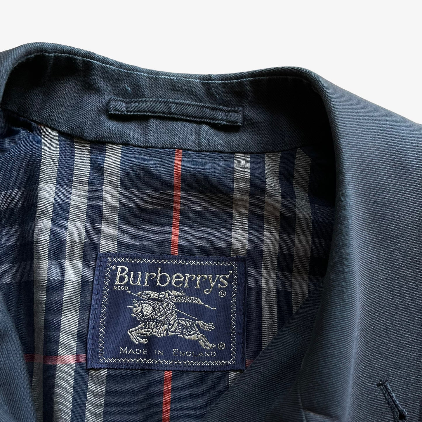 Vintage 80s Mens Burberry Navy Trench Coat Label - Casspios Dream