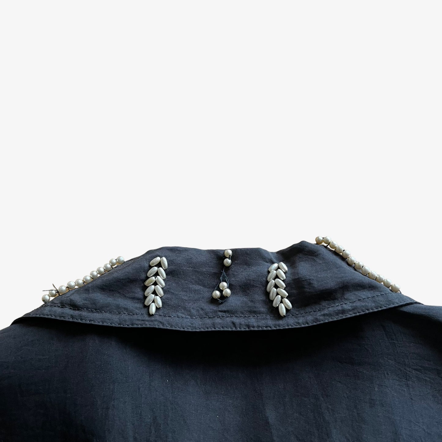 Vintage 80s Womens Alberto Fabiani Long Sleeve Grey Silk Shirt With Faux Pearl Detailing Back Collar - Casspios Dream