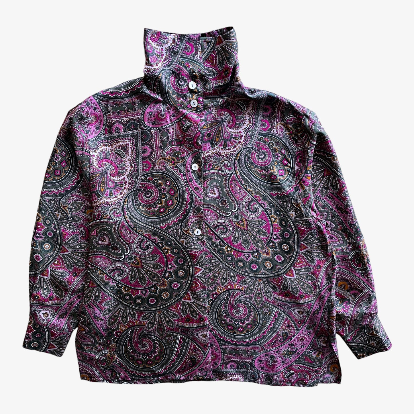 Vintage 80s Womens Bramante Paisley Print Long Sleeve Turtleneck Silk Shirt - Casspios Dream