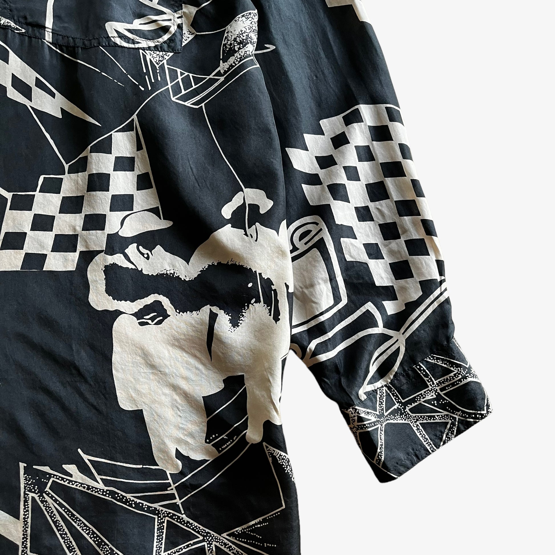 Vintage 80s Womens Enrico Awati Abstract Print Long Sleeve Black & White Silk Shirt Cuff - Casspios Dream