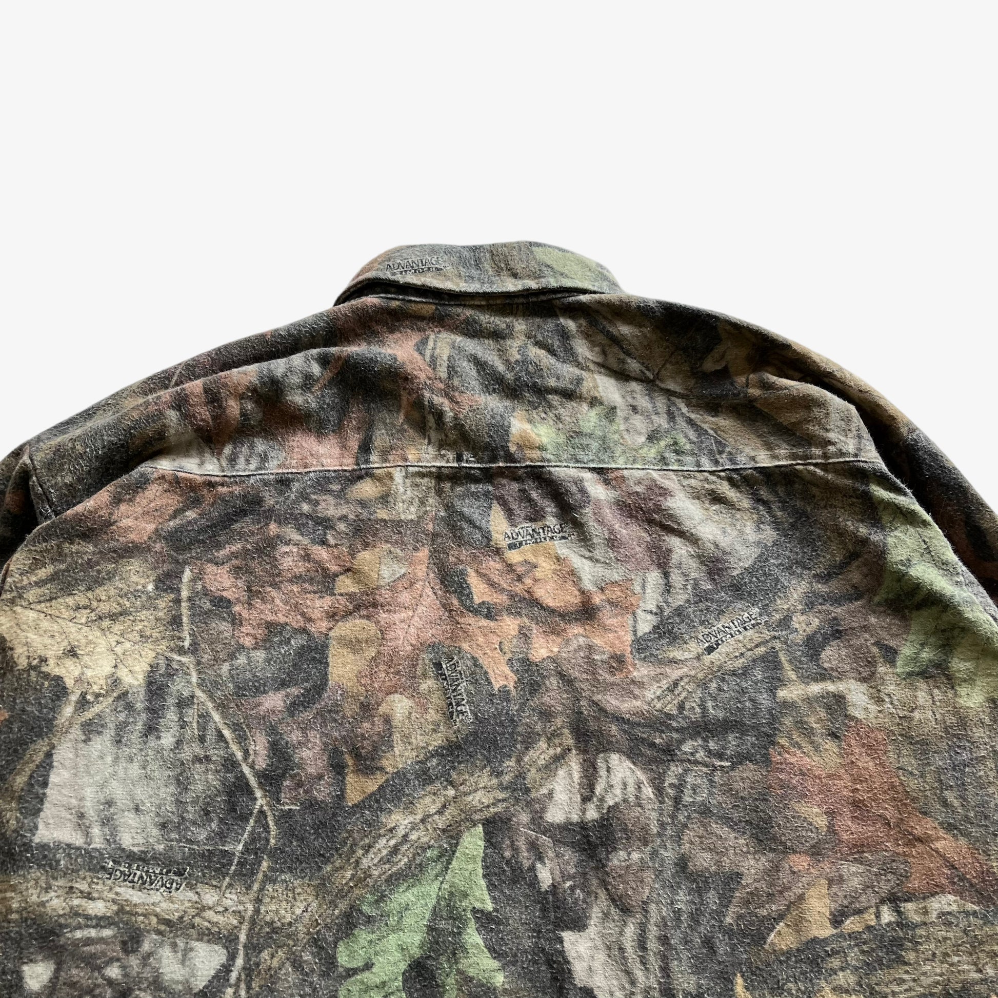 Vintage 90s Mens Advantage Timber Woodland Camouflage Shirt Shoulders - Casspios Dream