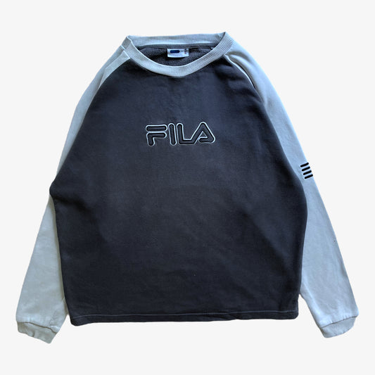 Vintage 90s Mens Fila Embroidered Centre Spell Out Light Grey Sweatshirt - Casspios Dream