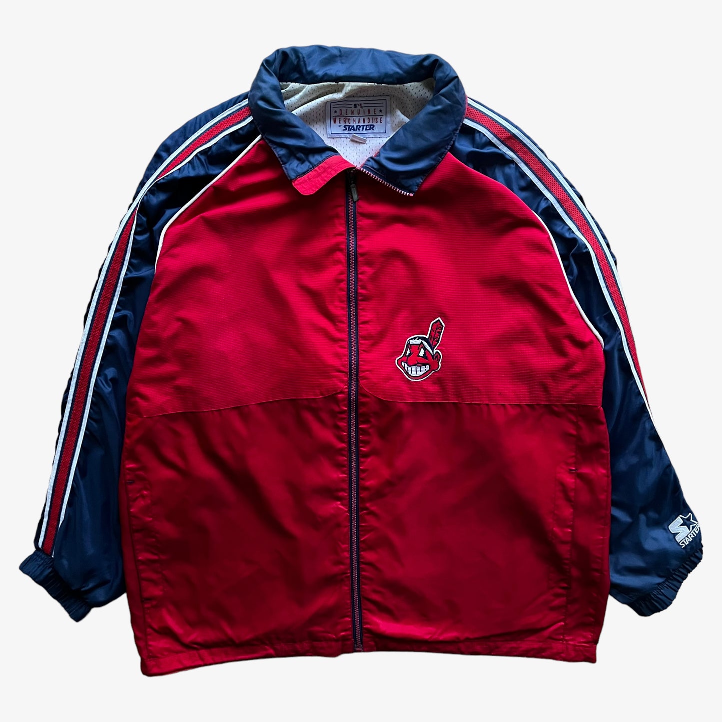 Vintage 90s Mens Starter MLB Cleveland Indians Jacket With Back Spell Out - Casspios Dream