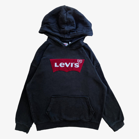 Vintage Y2K Mens Levis 3D Textured Embroidered Centre Spell Out Faded Navy Hoodie - Casspios Dream