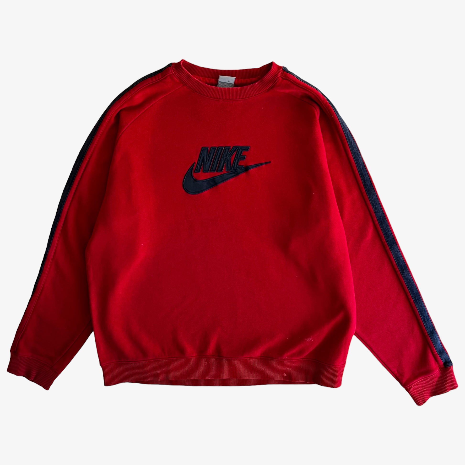 Vintage Y2K Mens Nike Spell Out Centre Logo Red Sweatshirt - Casspios Dream