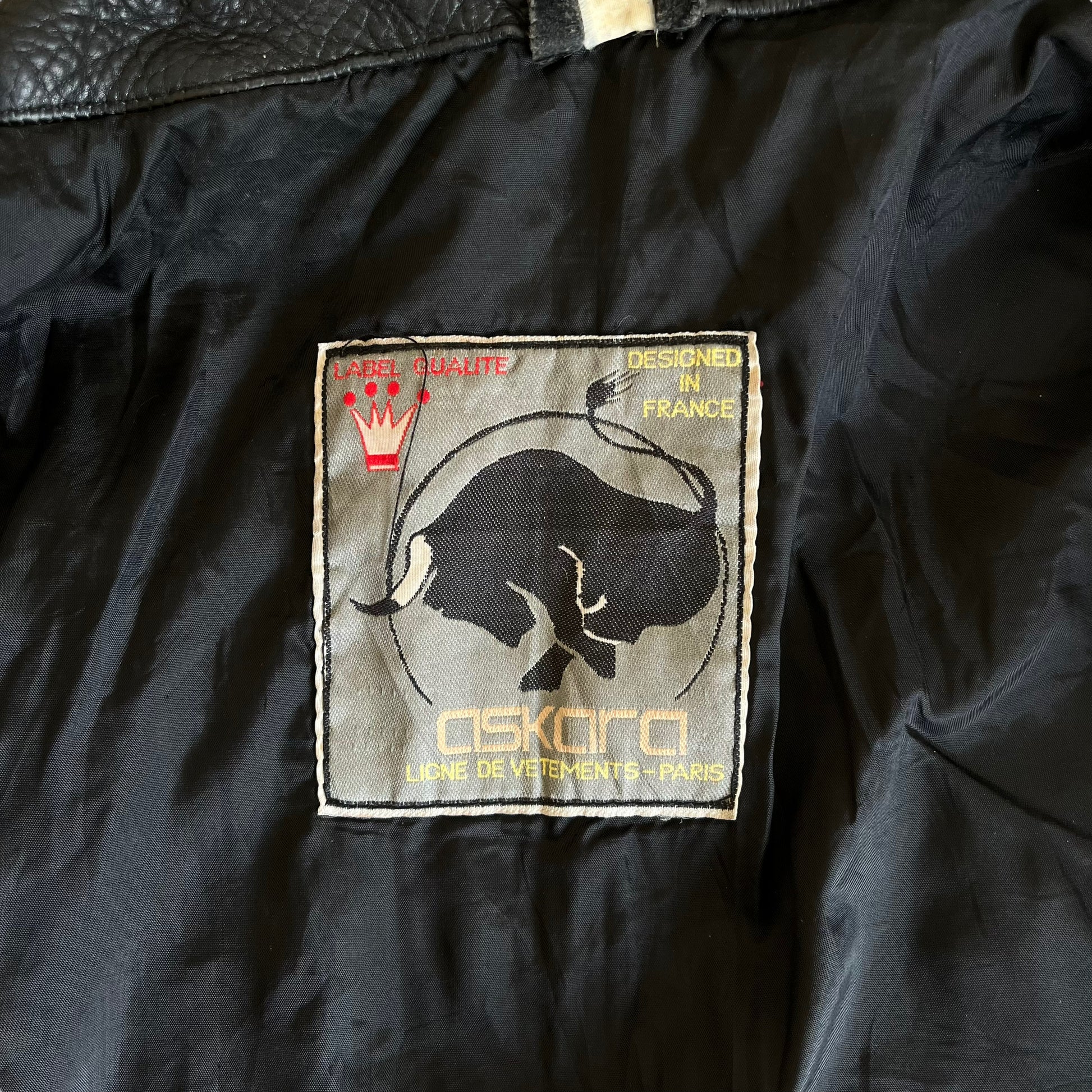 Vintage 90s Askara Paris Black Leather Biker Jacket With Big Back Embroidered Bull Label - Casspios Dream