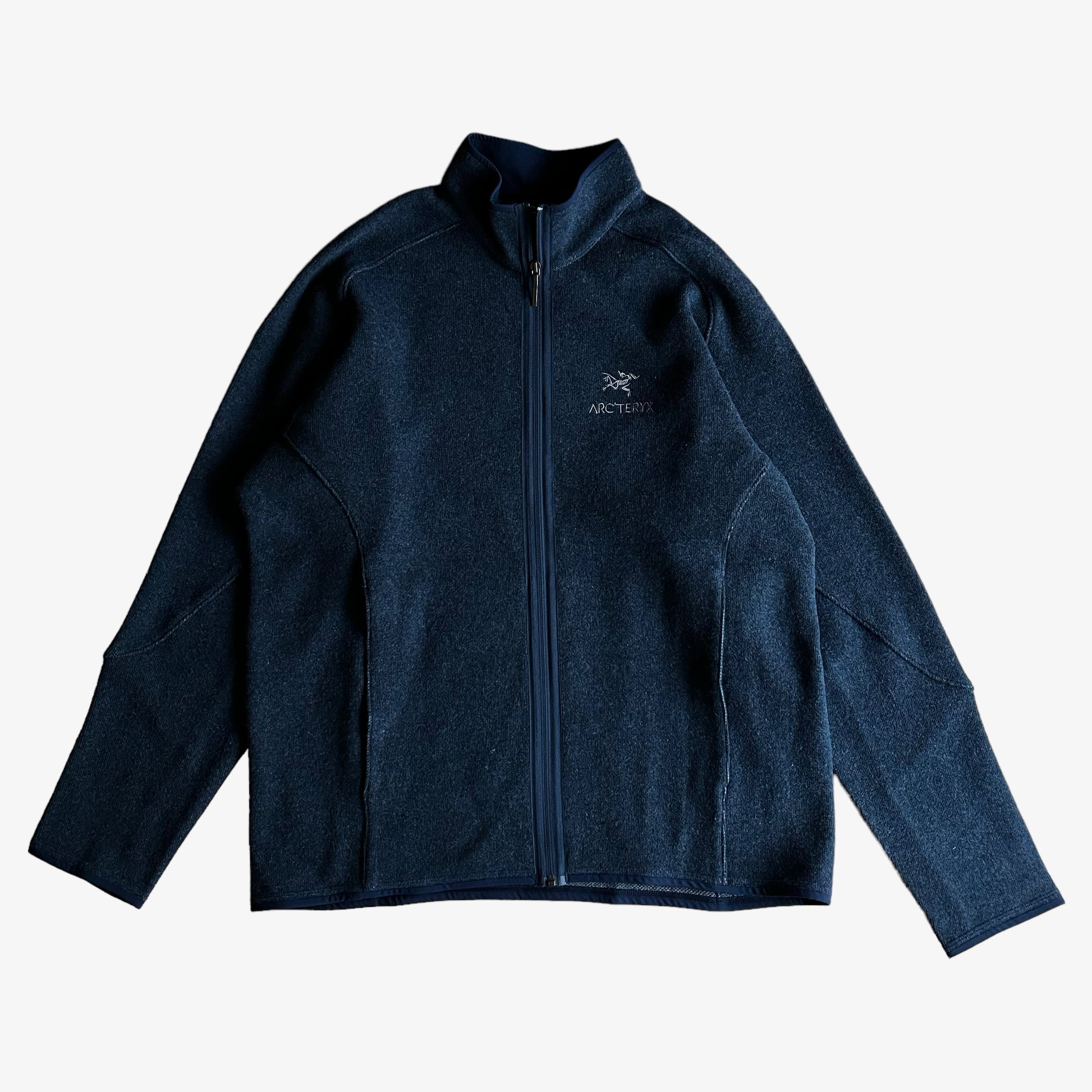 Vintage Y2K Arcteryx Navy Wool Fleece Jacket - Casspios Dream