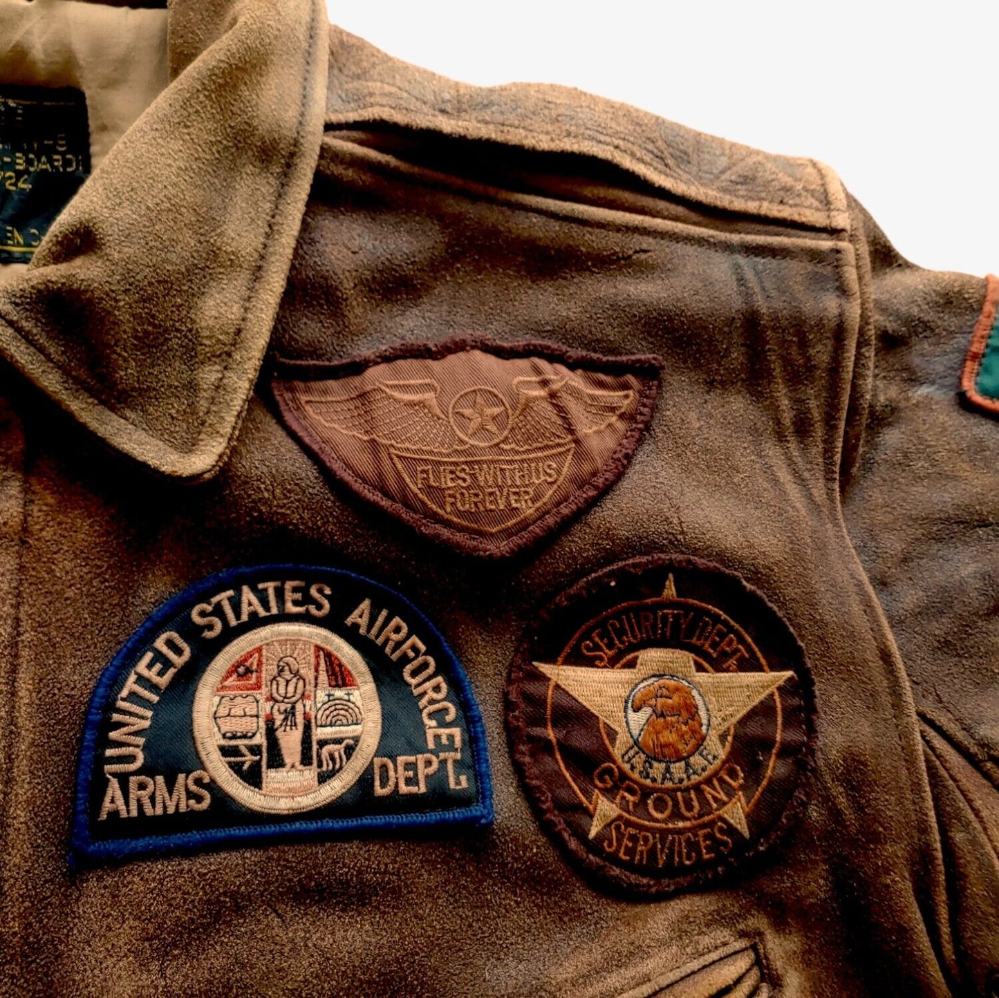 Vintage 1989 Bencat Aviation Service Brown Leather Pilot Jacket Badges - Casspios Dream