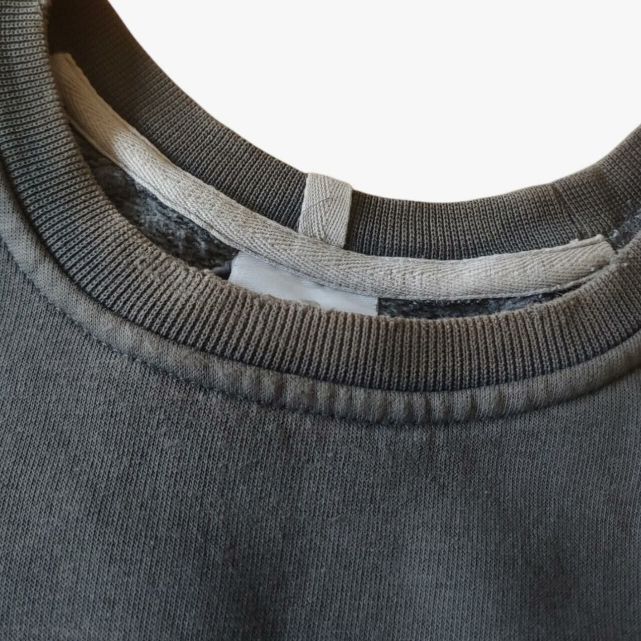 Vintage Y2K Adidas Spell Out Embroidered Crewneck Sweatshirt Mark - Casspios Dream