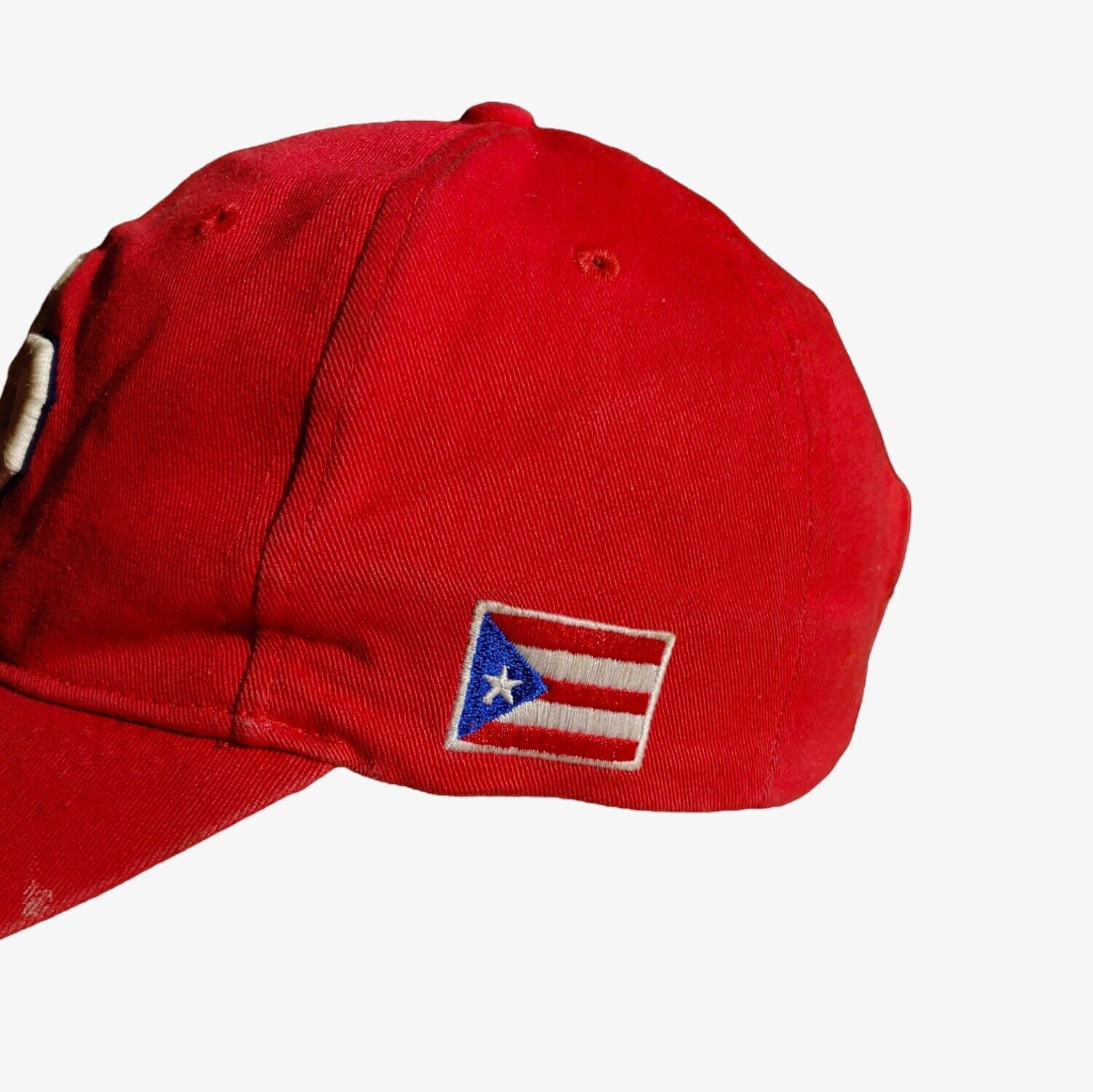 Vintage Y2K Robin Ruth Puerto Rico Red Cap Flag - Casspios Dream